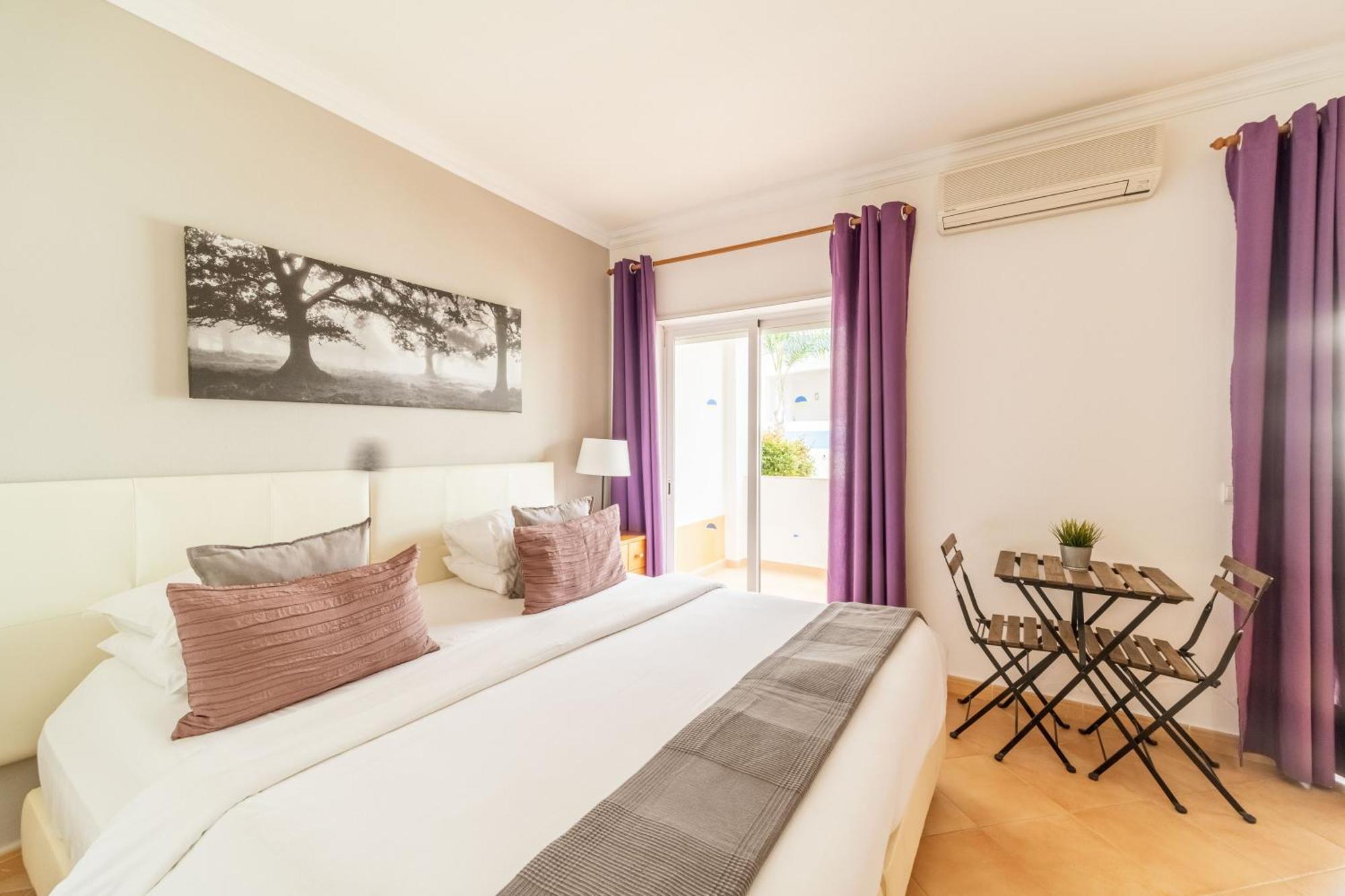 Oasis Beach Apartments Luz Oda fotoğraf