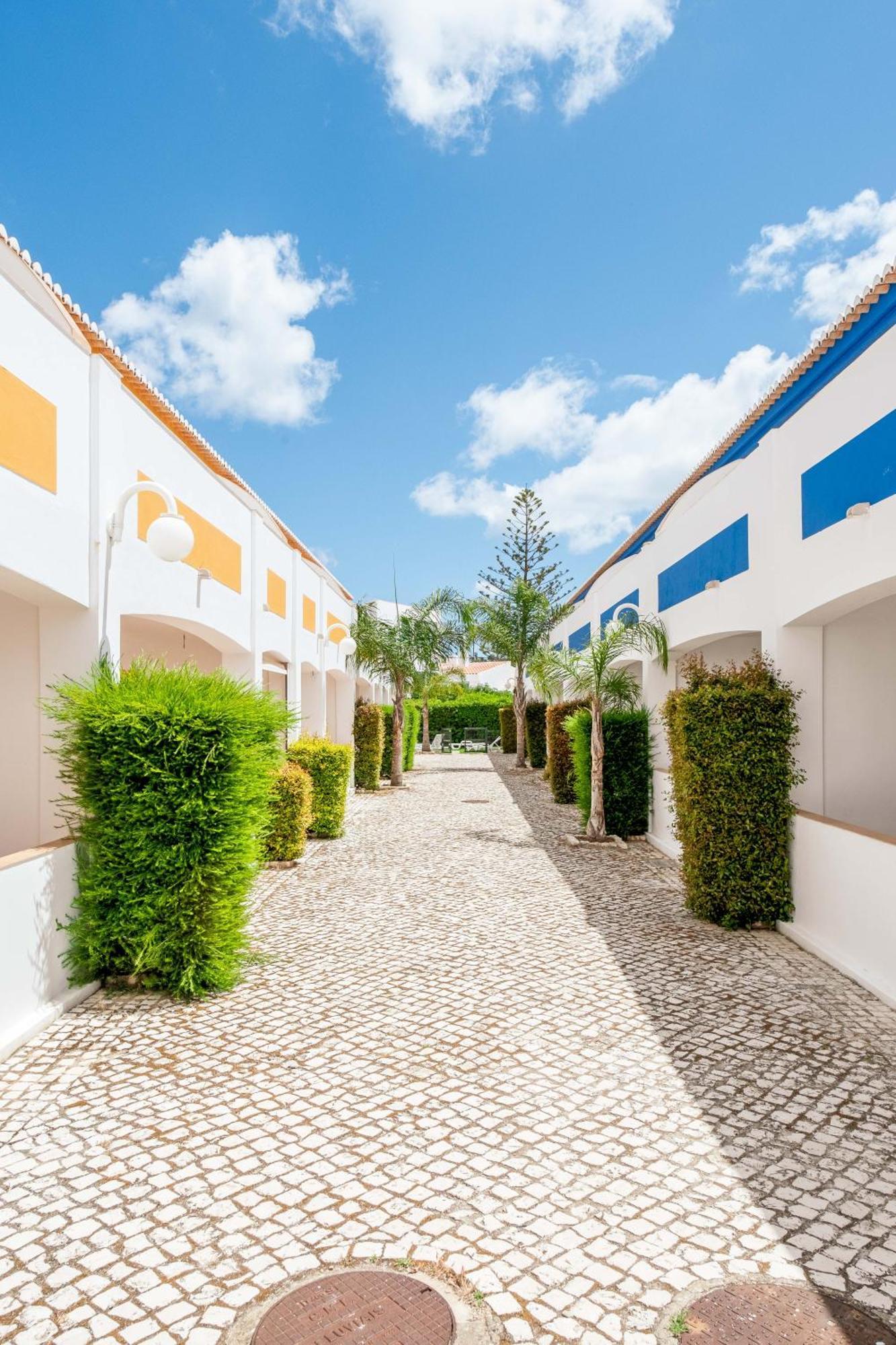Oasis Beach Apartments Luz Dış mekan fotoğraf