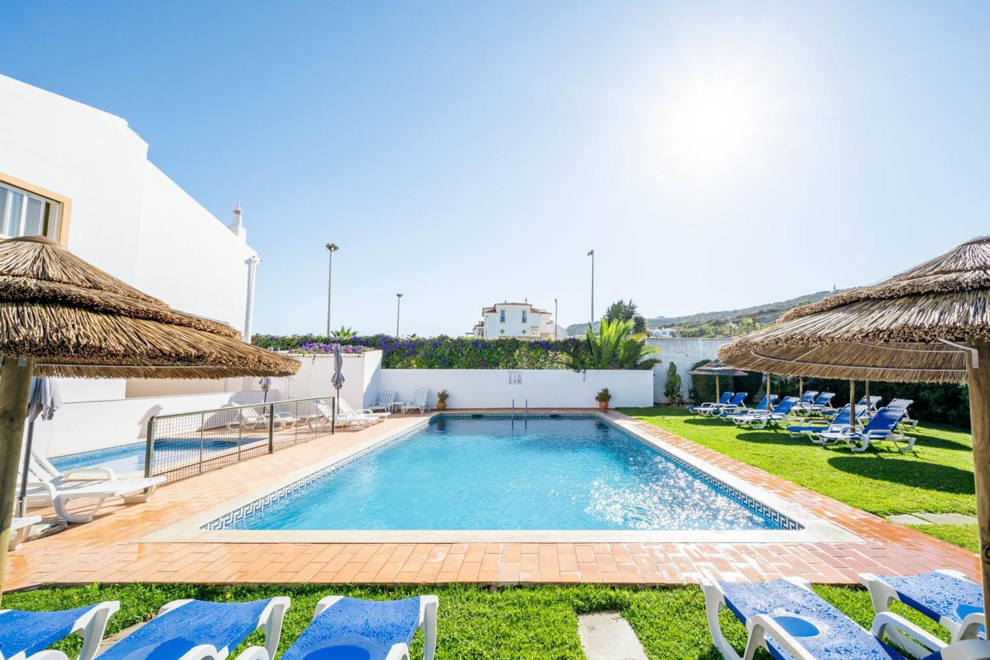 Oasis Beach Apartments Luz Dış mekan fotoğraf